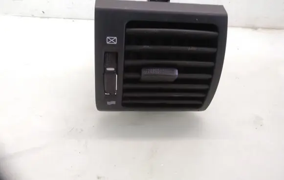 KIA Sorento Dashboard side air vent grill/cover trim 974903E000