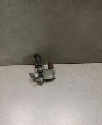 Audi A4 S4 B8 8K Turbo solenoid valve 078906283B