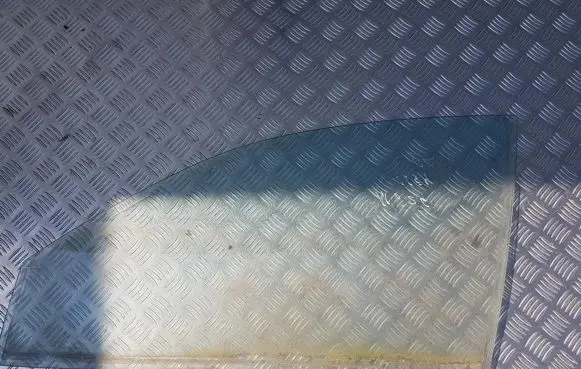 Mazda 626 Front door window glass four-door