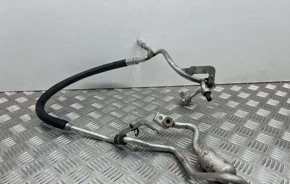 Ford Fusion II Air conditioning (A/C) pipe/hose DG9H19N601AB