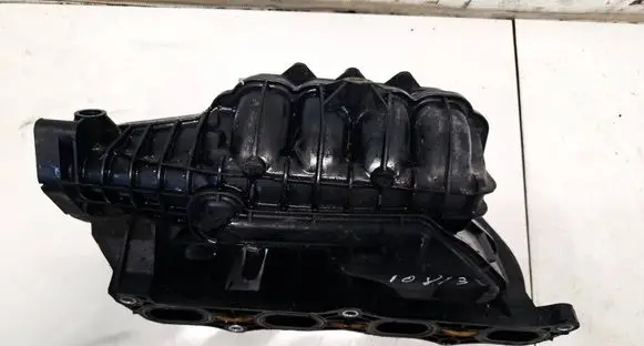 Suzuki Swift I Intake manifold 