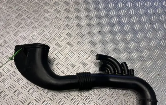 Intercooler hose/pipe