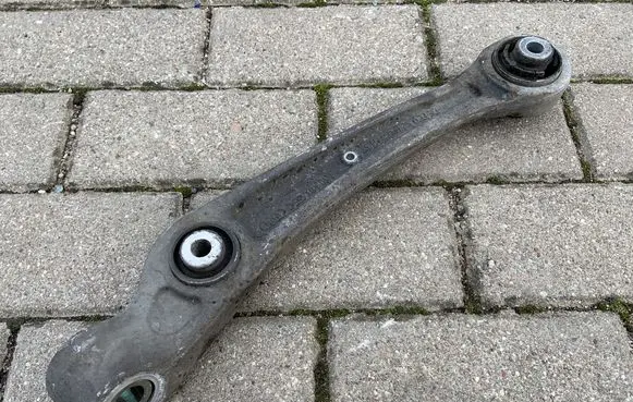 Audi A7 S7 4G Front lower control arm/wishbone 8K0407155C