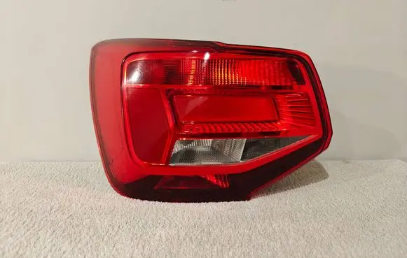 Audi Q2 - Rear/tail lights 81A945069B 90096090 2105276L
