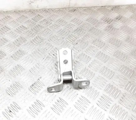 Toyota Avensis T270 Front door upper hinge 