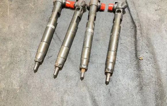 Mercedes-Benz Sprinter W906 Fuel injector A6510704987 28342997 1215003075843
