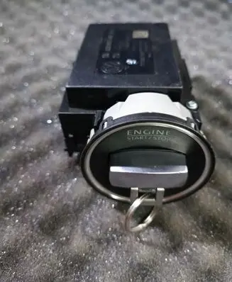 Volkswagen PASSAT B7 Ignition lock 3C0905843AE
