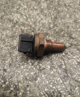 BMW 1 E81 E87 Coolant temperature sensor 1433076