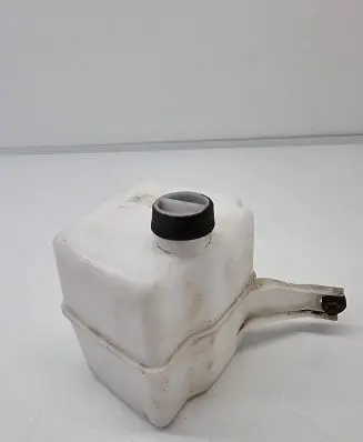 Lexus NX Coolant expansion tank/reservoir 1789436040