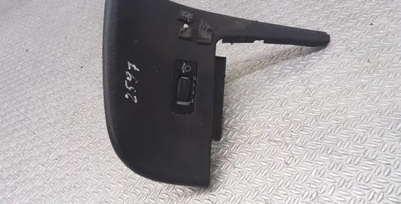 Mercedes-Benz ML W163 Headlight level height control switch A1636805736