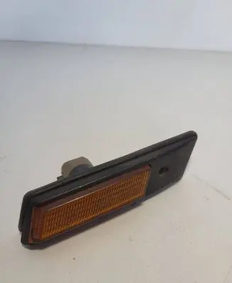 BMW 3 E36 Front fender indicator light 1378014