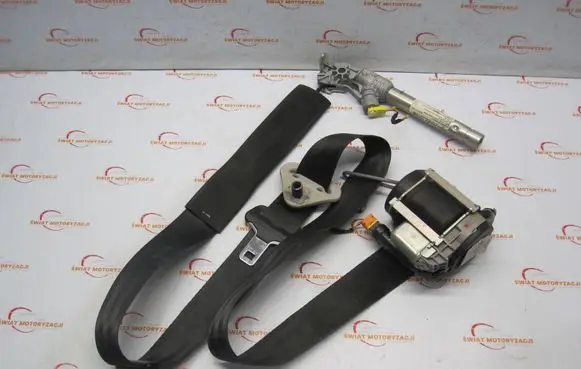 Citroen C3 Picasso Front seatbelt 98030354XX