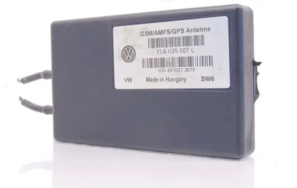 Volkswagen Touareg I Antenna control unit 7L6035507L