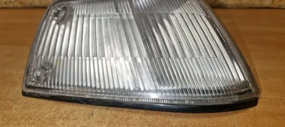 Front indicator light
