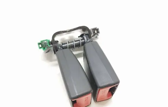 Jaguar I-Pace Rear seatbelt buckle J9C3613K21 C140319 34232493