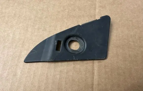 Volkswagen Amarok Front bumper mounting bracket 2H6807410