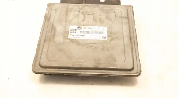 Volkswagen Polo V 6R Engine control unit/module ECU 03L906023EP