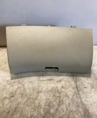 Toyota Avensis T250 Glove box 33126M 5555005070