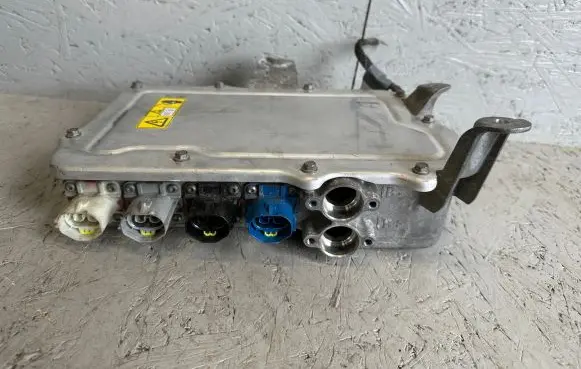 Tesla Model S Voltage converter/converter module 105989100C 0316FT0038703