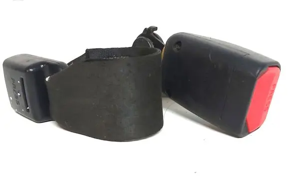 Hyundai ix35 Rear seatbelt buckle