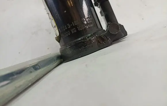 Mercedes-Benz G W464 Lift Jack A463