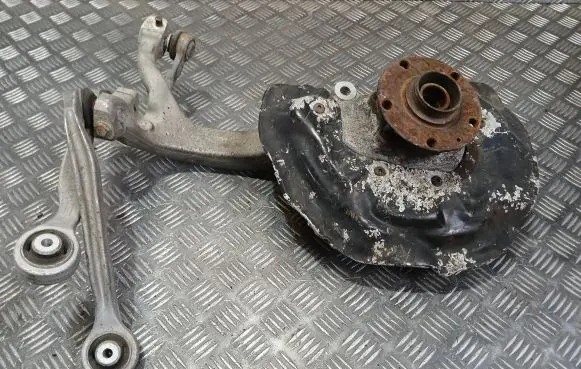 Audi A6 S6 C6 4F Front wheel hub spindle knuckle