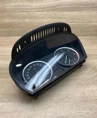 BMW 5 E60 E61 Speedometer (instrument cluster) 6958600