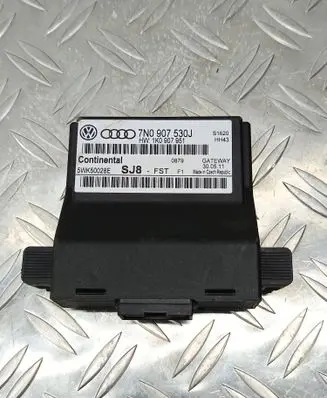 Volkswagen Tiguan Gateway control module 7N0907530J 5WK50028E