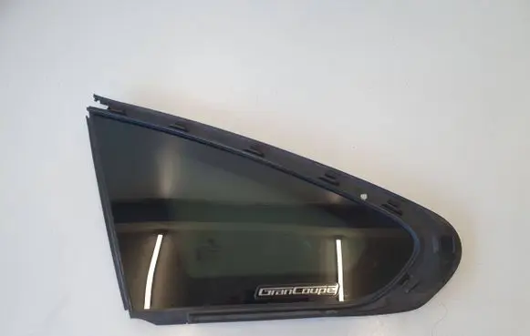 BMW 4 F36 Gran coupe Rear side window 7412031