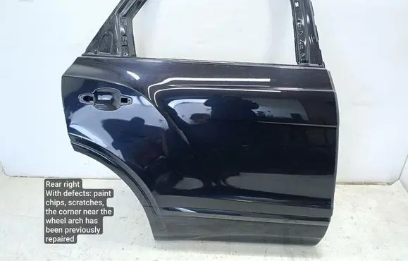Bentley Bentayga Rear door 