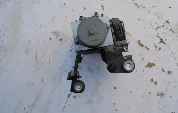 Ford Galaxy ABS Pump