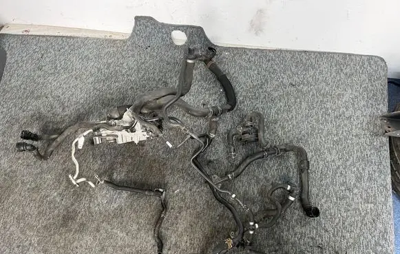 Seat Leon IV Engine coolant pipe/hose 5Q0121156D ZD200217 05E121117