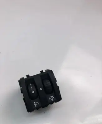 Renault Clio IV Light switch 251900567R