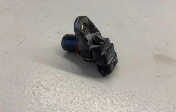 Camshaft position sensor