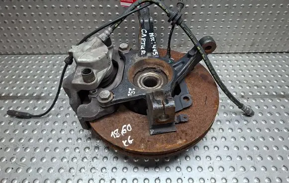 Renault Captur Front wheel hub spindle knuckle S25071445 400146736R