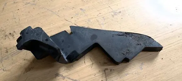 Opel Astra J Fender foam support/seal 13346235