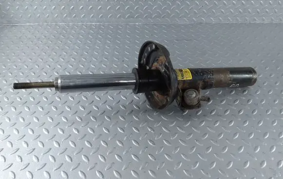 Cadillac XTS Front shock absorber/damper 22296966 84677093 23220530