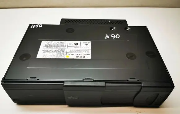 CD/DVD changer