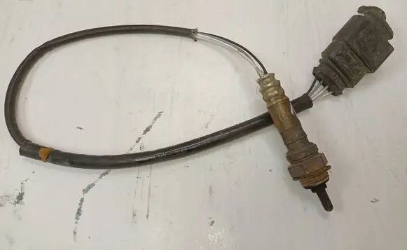 Volkswagen Polo Lambda probe sensor 03D906265