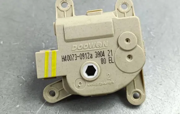 KIA EV6 Air flap motor/actuator H400730912A