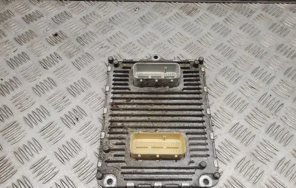 Chrysler Pacifica Engine control unit/module P05150888AD