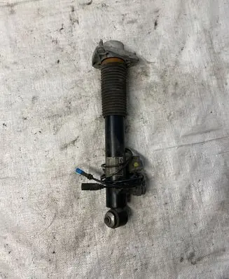 BMW X5 F15 Rear shock absorber/damper 6875088