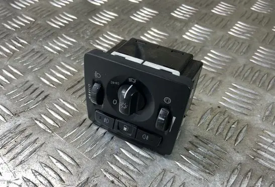 Volvo V50 Light switch 30739300