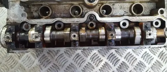 Opel Tigra A Camshaft 