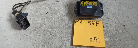 Toyota Avensis T250 Heater blower motor/fan resistor 4993002121