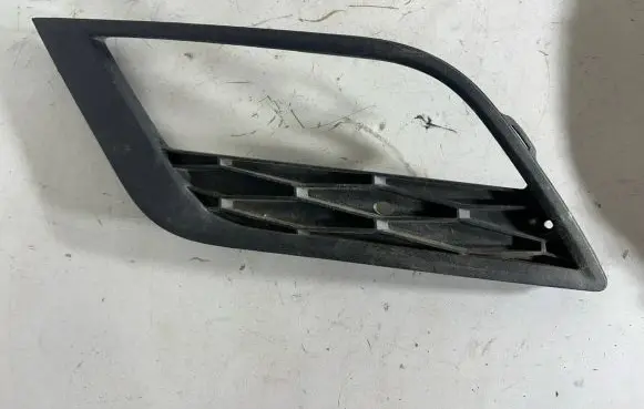 Seat Ibiza IV (6J,6P) Front bumper lower grill 6J0853665F 14884SG4