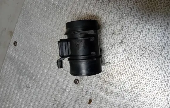Renault Megane III Mass air flow meter 8200682558 5WK97021 022054441