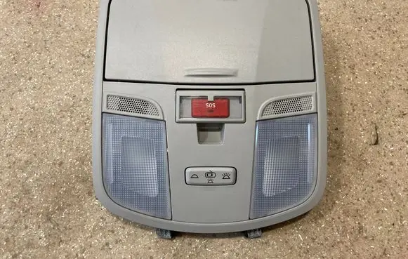Hyundai Kona I Front seat light 92800G2510