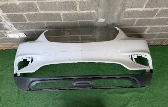 Opel Mokka X Front bumper 475498858