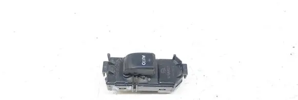 Toyota Avensis Verso Electric window control switch 8403044020